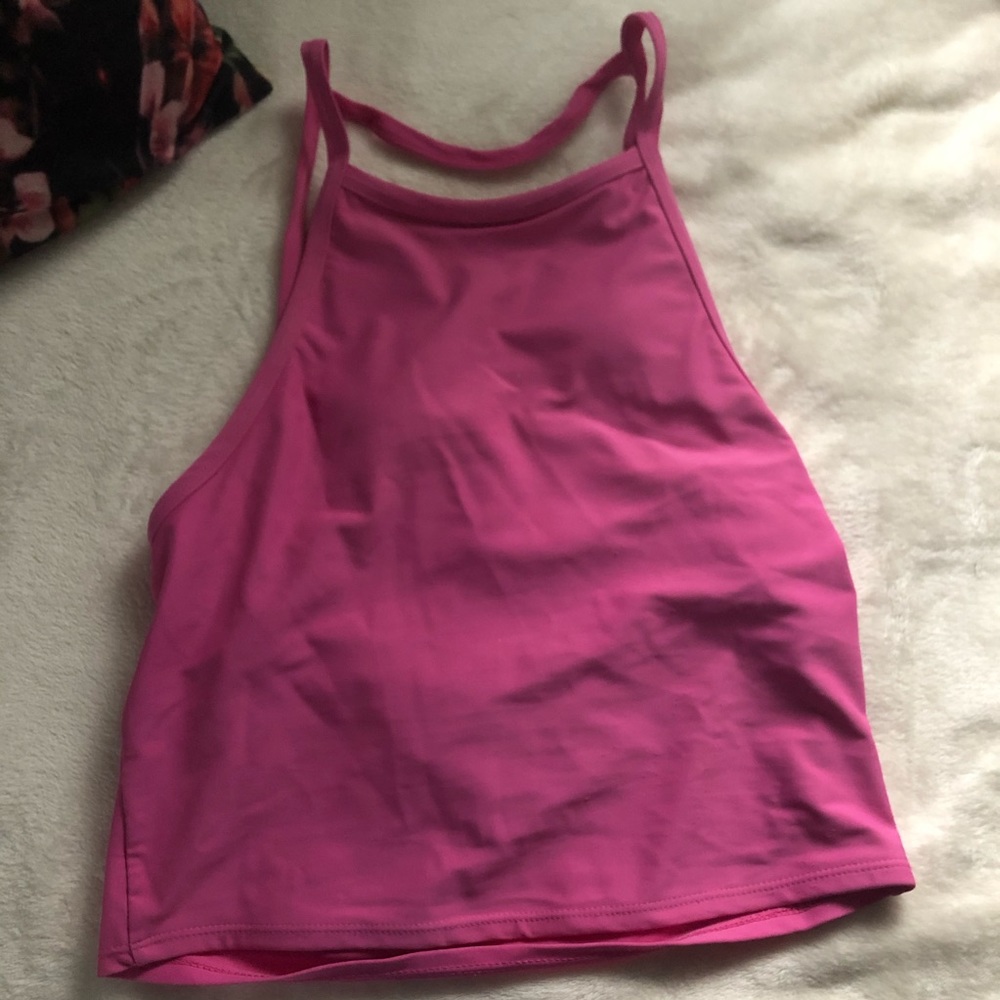 Kortni Jeane square neck top!